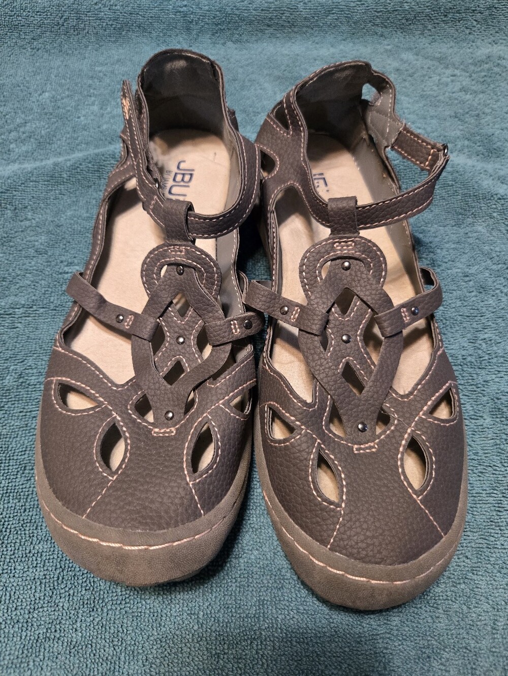 JBU Cutout Closed-Toe Sandals